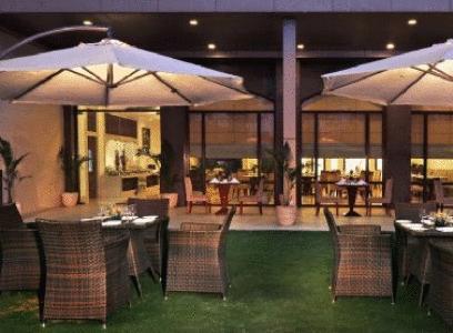 Hotel Haut Monde Gurgaon Esterno foto