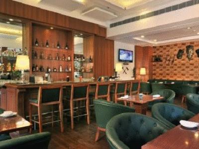 Hotel Haut Monde Gurgaon Esterno foto